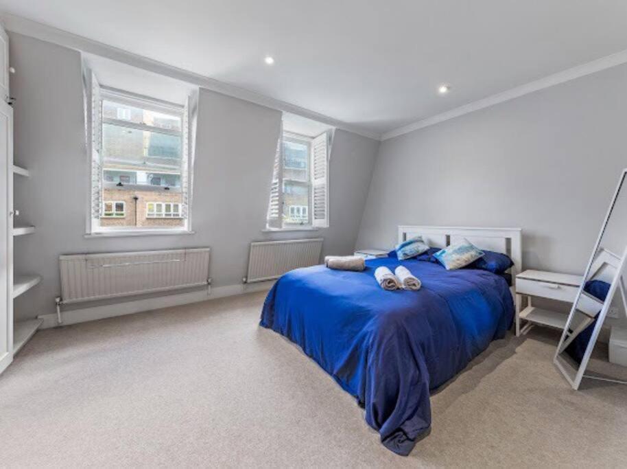 Вилла Mews House West Ken Лондон Экстерьер фото